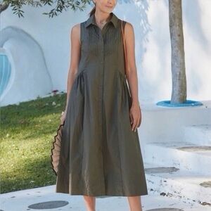 Perfect Corinne Shirtdress Khaki Size M A-line Sleeveless Buttonup Poplin dress
